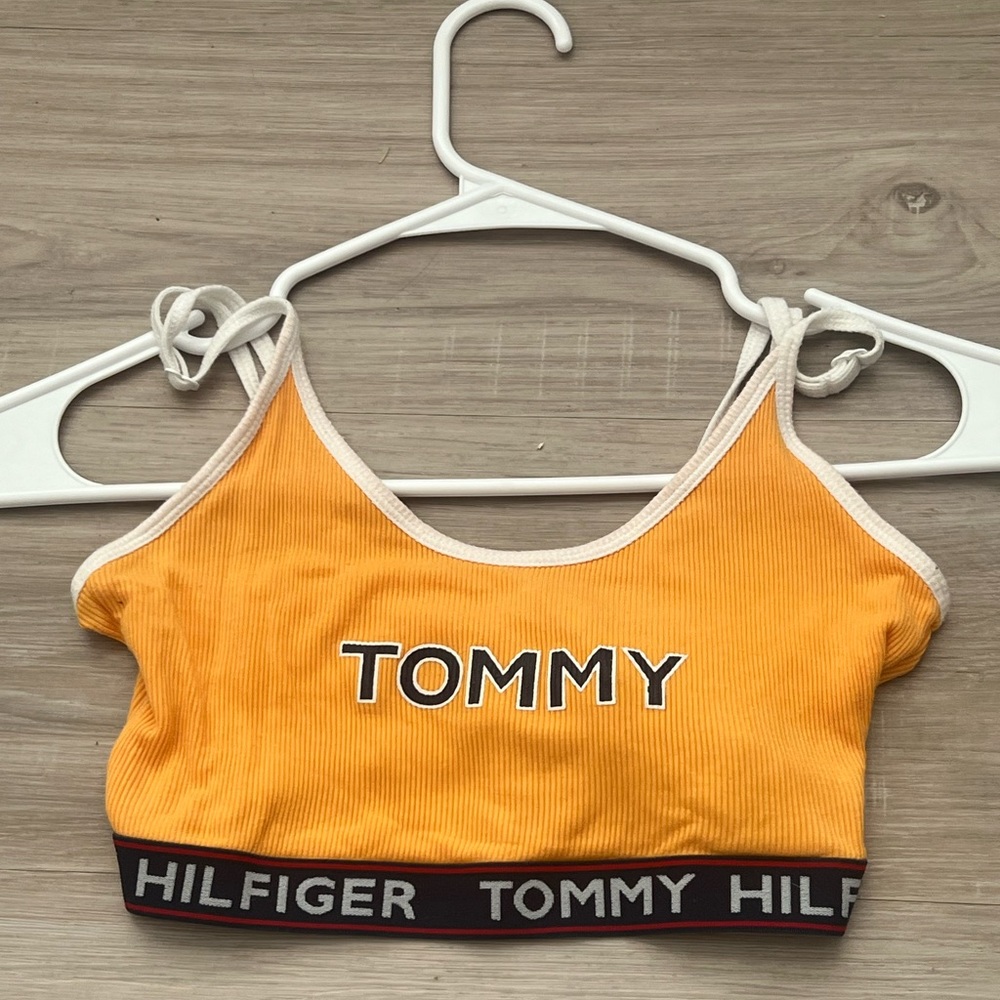 Tommy Hilfiger crop top
